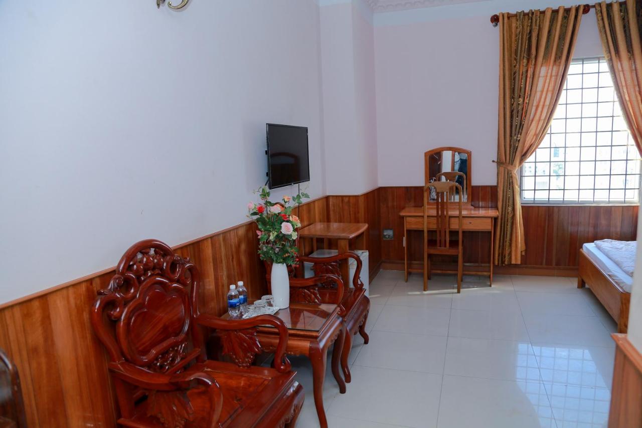 Tan Hoang Gia Hotel Quy Nhon Exterior foto