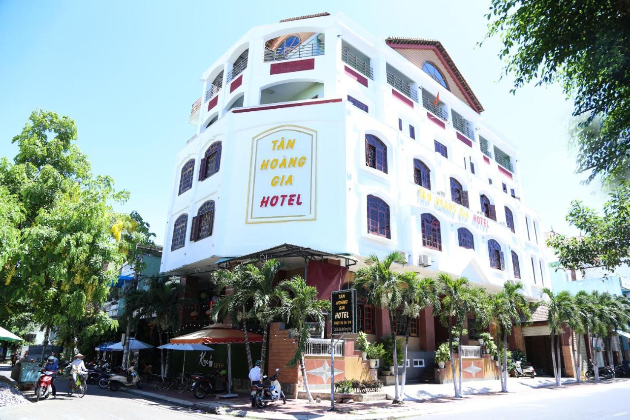 Tan Hoang Gia Hotel Quy Nhon Exterior foto