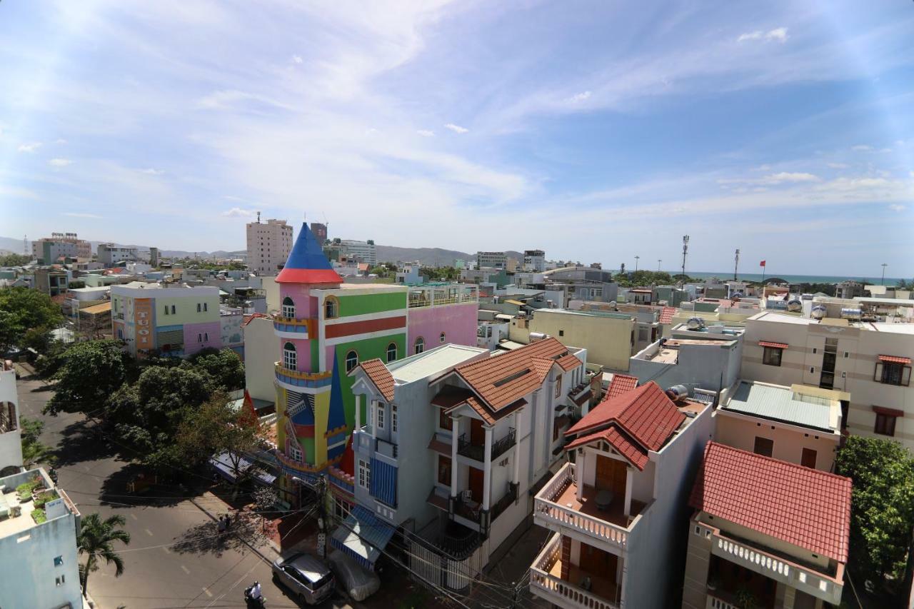 Tan Hoang Gia Hotel Quy Nhon Exterior foto